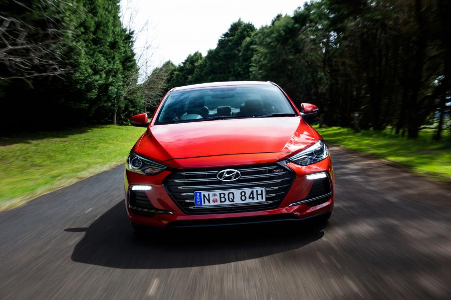  Hyundai Elantra SR Turbo 2016 года  (AU) (фото 20 из 31)